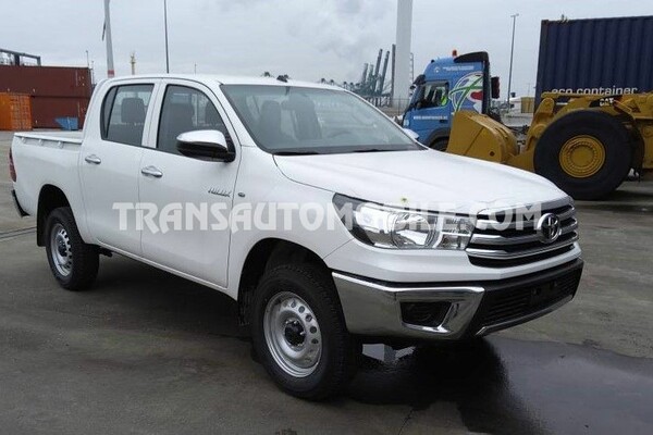 Toyota hilux / revo pick-up double cabin pack security 2.4l turbo diesel white
