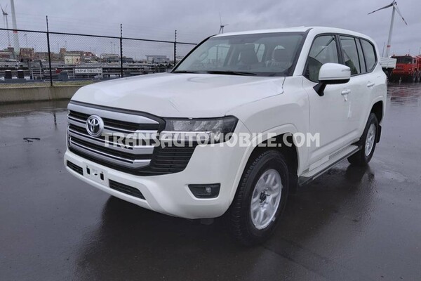 Toyota land cruiser 300 v6  gxr-8 7 seaters / places  70th anniversary  3.3l turbo diesel automatique blanc perlé