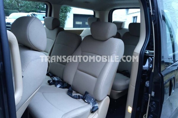 Hyundai h1 minibus 12 places glx 2.5l turbo diesel 2021