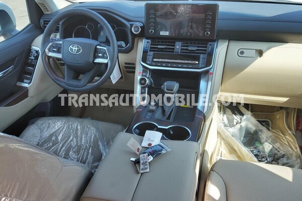 Toyota land cruiser 300 v6 gxr-v 7 seats 3.3l turbo diesel automatique gris