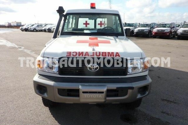 Toyota land cruiser 78 metal top hzj 78 4.2l diesel ambulance blanc